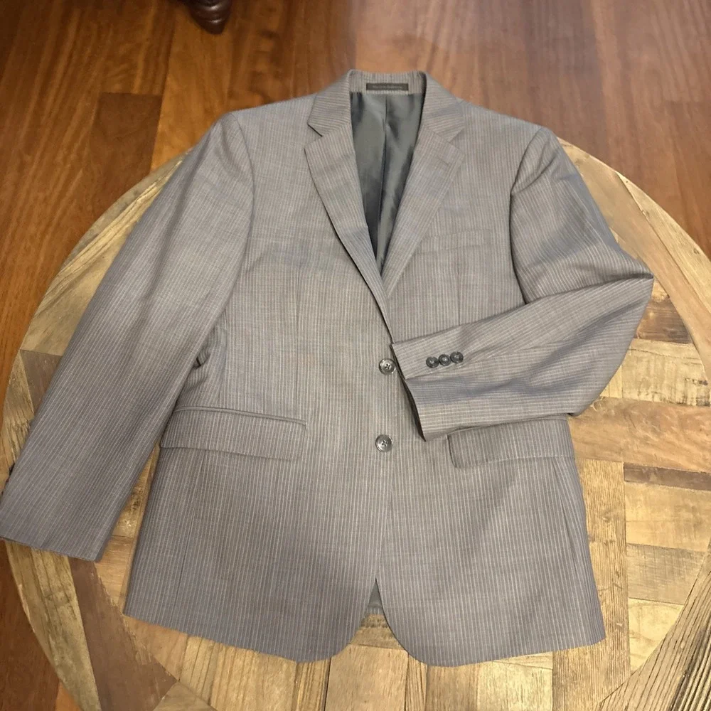 CALVIN KLEIN Mens Gray Pinstripe Wool Flat Front 2 Pc Suit 38S Jacket 32x30 Pant - Picture 4 of 12